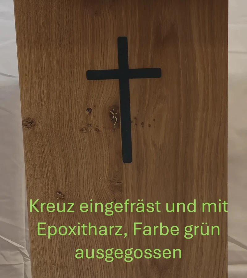 Grabstein aus Holz gerade