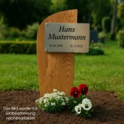 Grabstein aus Holz geschwungen